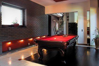 Professional pool table movers in Fort Myers content img1